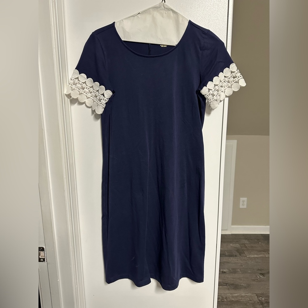 Navy Lilly Pulitzer size XXS